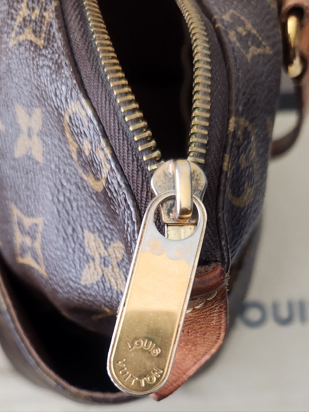 Louis Vuitton Monogram Canvas Shoulder Tote in Brown and Tan Leather - Picture 10 of 10